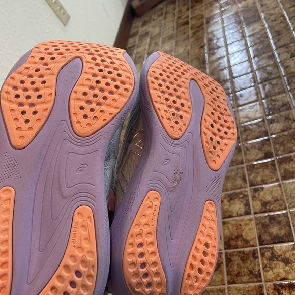 Asics Women's Gray and Purple Athletic Shoes - Picture 4 of 6
